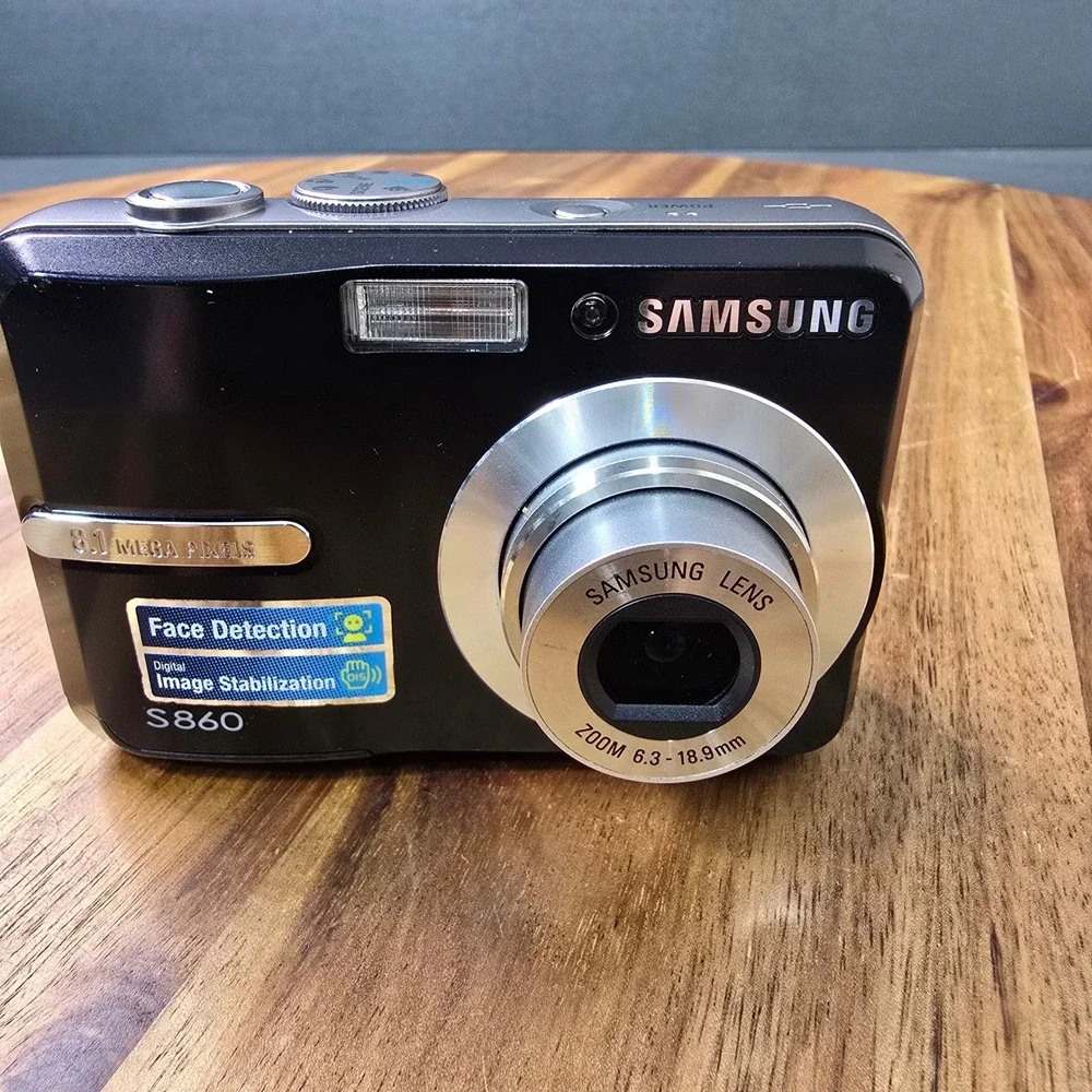 Samsung S860 Digital Camera Black 8.1MP 3x Zoom Compact Digicam PARTS REPAIR